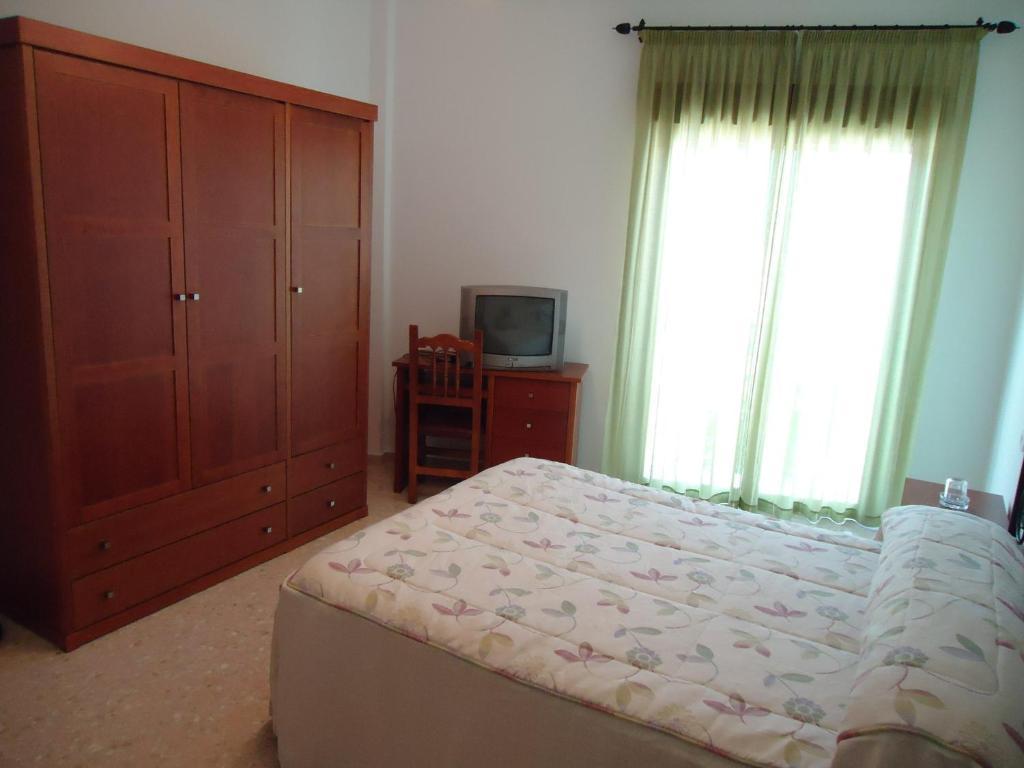 Hostal Los Claveles Baena Rom bilde